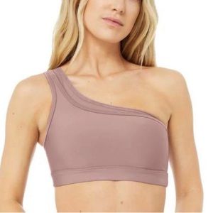 Alo Yoga Airlift Excite Bra 026